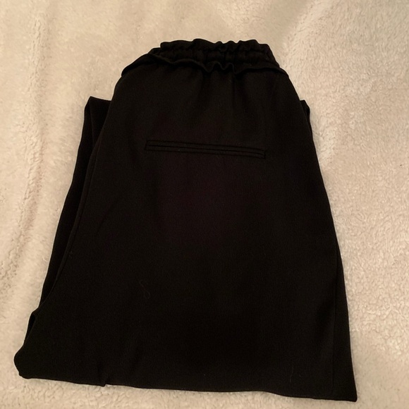 Zara Pants - Picture 2 of 2